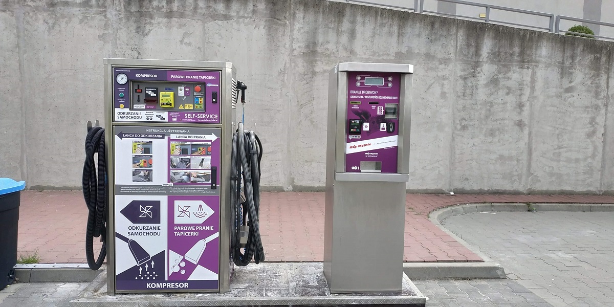 Odkurzacz parowy na myjni bezdotykowej